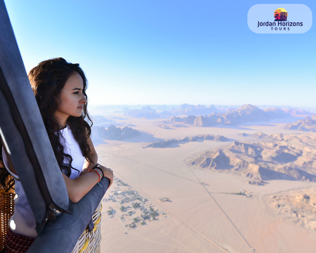 Vol en montgolfière dans le Wadi Rum